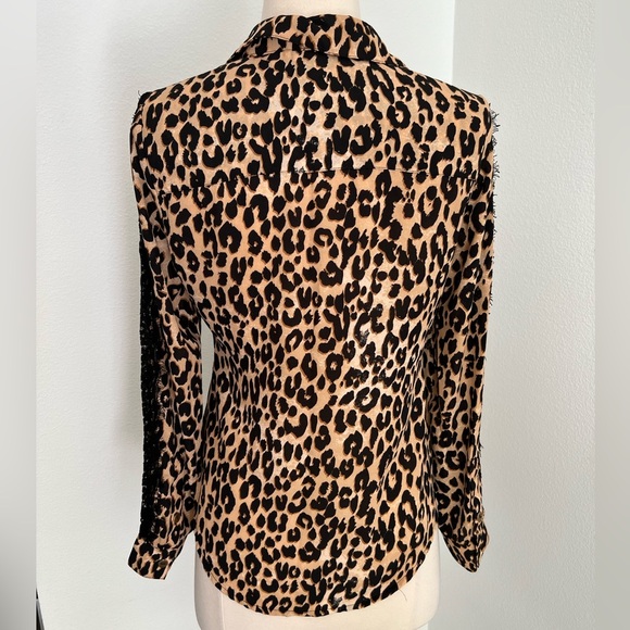 Guess Cheeta Print Long Sleeve Button Up Shirt - Picture 5 of 5